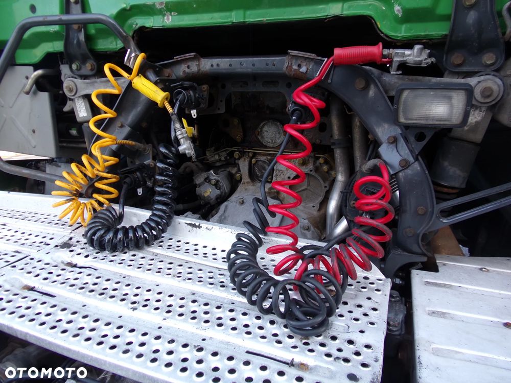 Mercedes-Benz ACTROS - 9