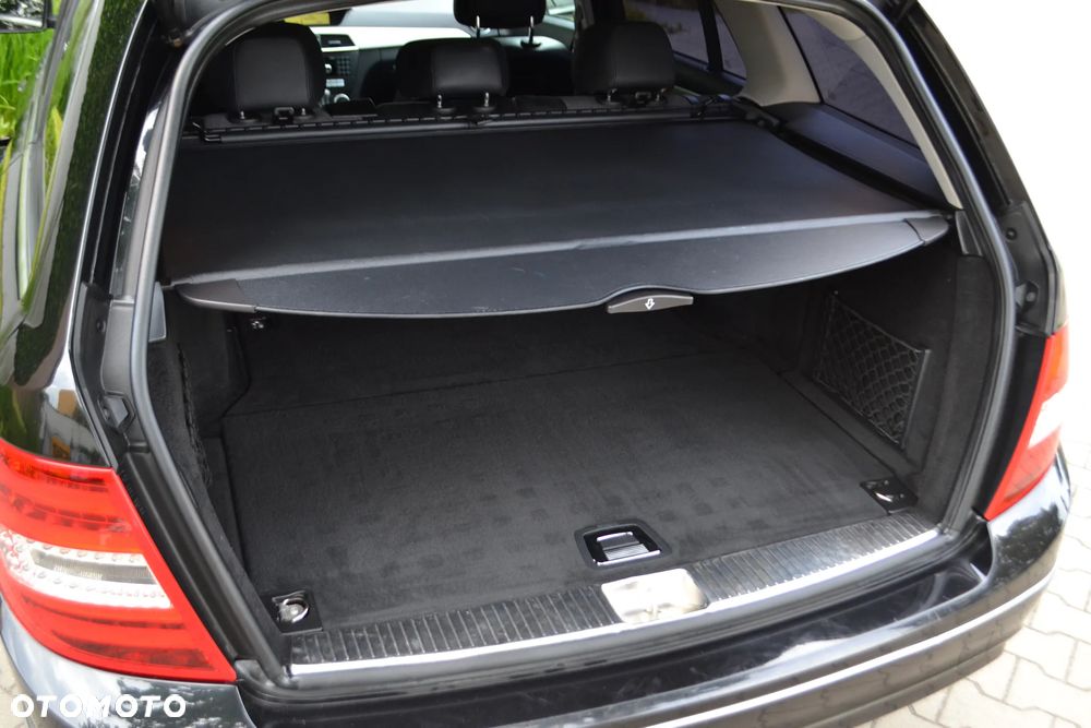 Mercedes-Benz Klasa C 220 CDI 7G-TRONIC Avantgarde Edition - 14