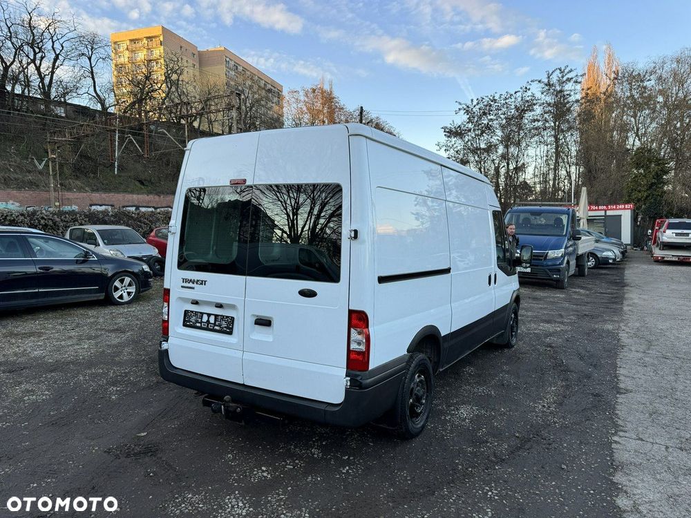 Ford Transit - 3