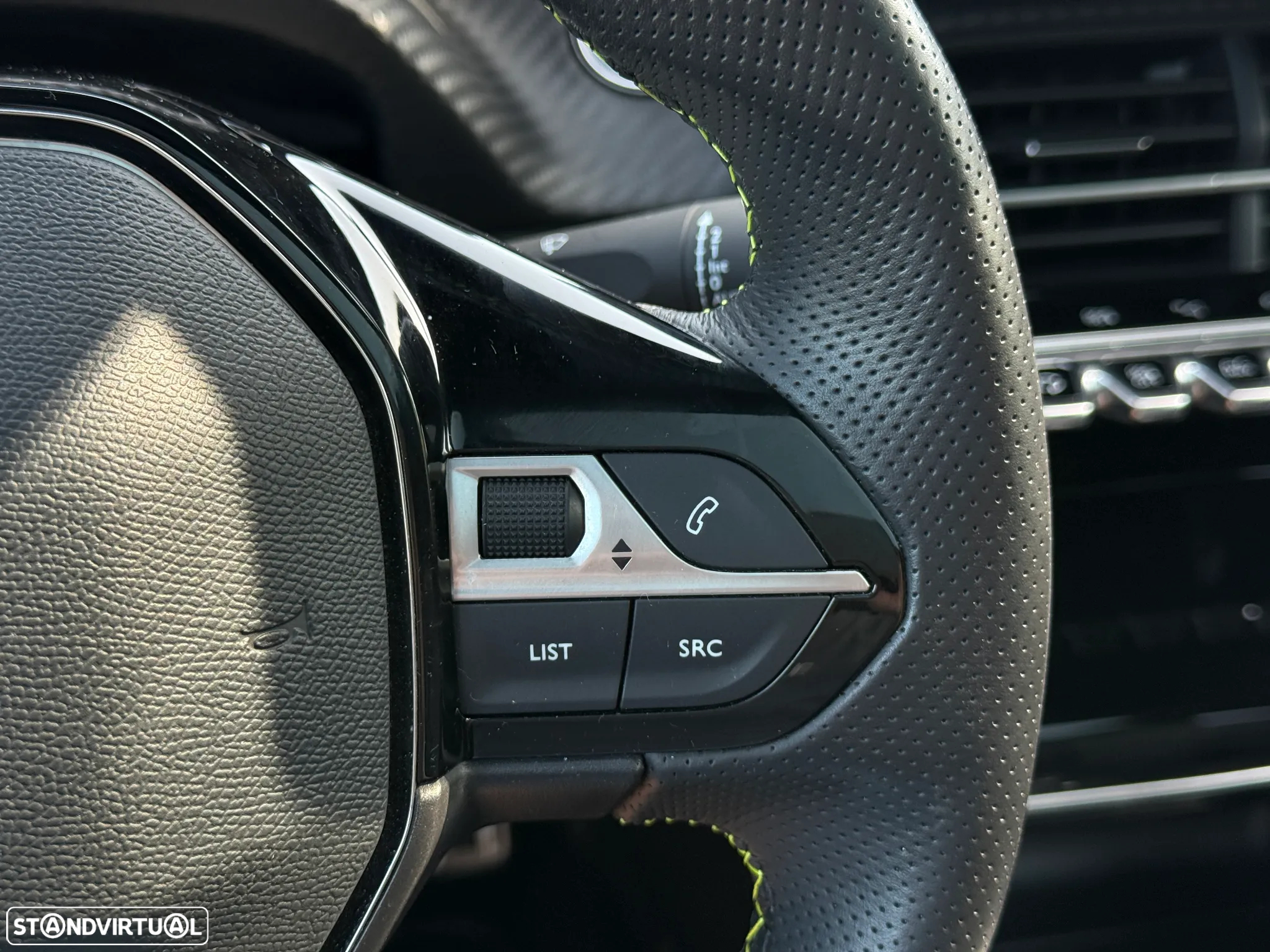Peugeot e-208 50 kWh GT - 19
