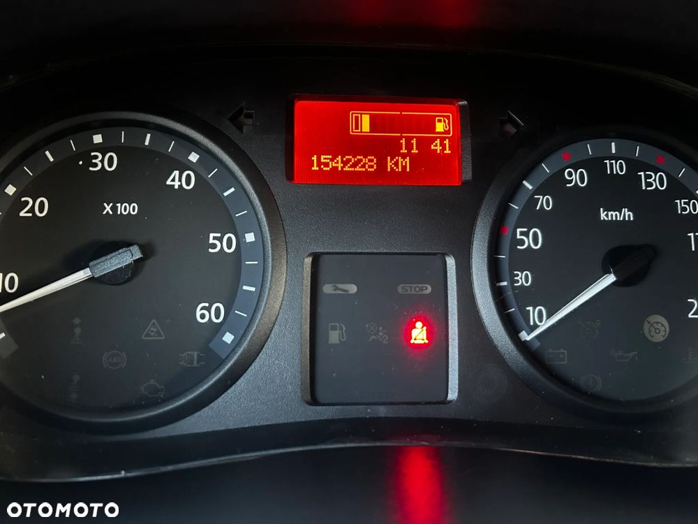 Renault Trafic - 11