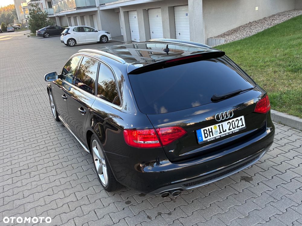 Audi A4 Avant 2.0 TDI DPF S line Sportpaket - 18