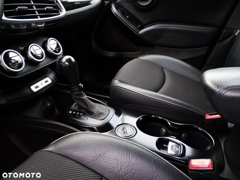 Fiat 500X 1.3 FireFly Turbo DCT 4x2 S&S Lounge - 35