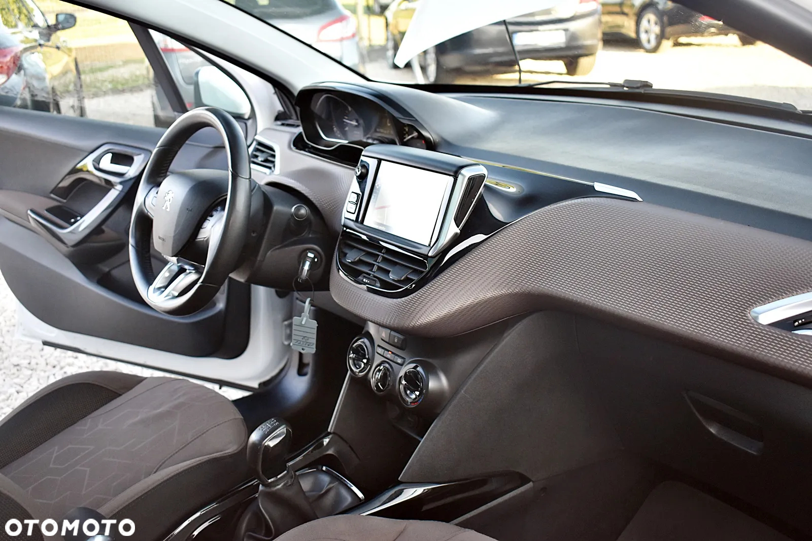 Peugeot 2008 120 VTI Active - 21