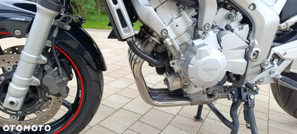 Yamaha FZ - 38