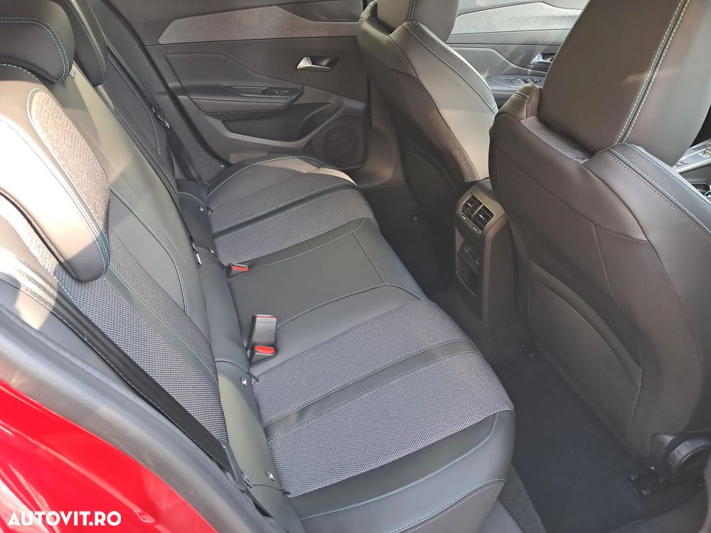 Peugeot 308 1.5L BlueHDI 130 S&S EAT8 Allure - 21