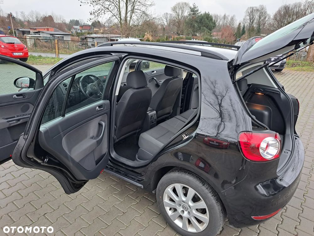 Volkswagen Golf Plus - 15