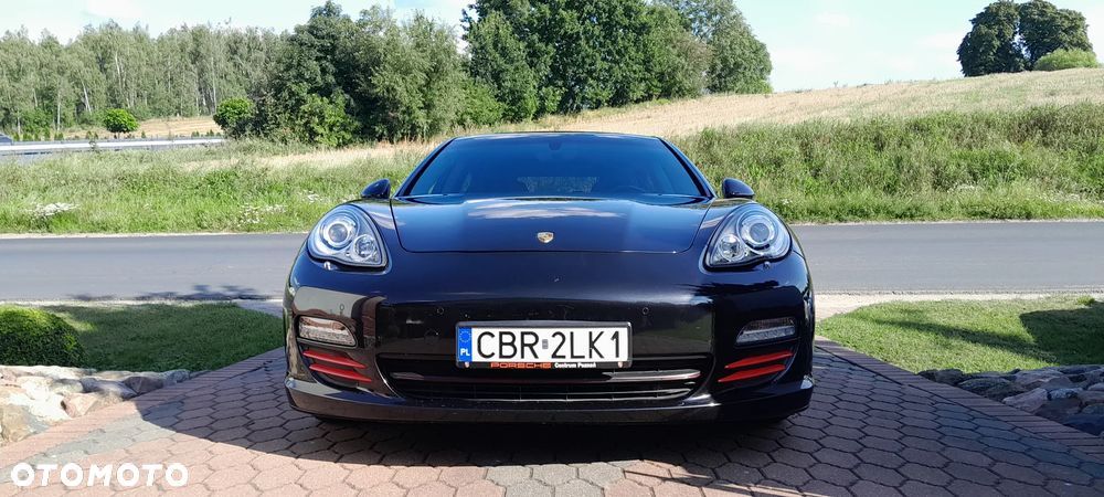 Porsche Panamera 4S PDK - 12