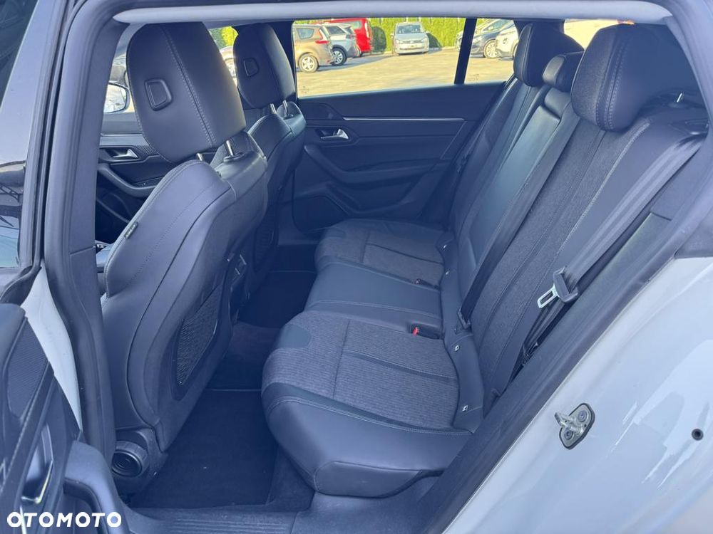 Peugeot 508 BlueHDi 130 EAT8 Allure Pack - 9