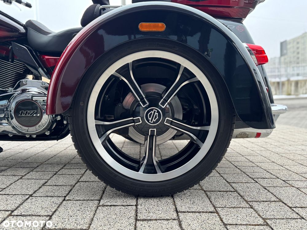 Harley-Davidson Tri Glide - 26