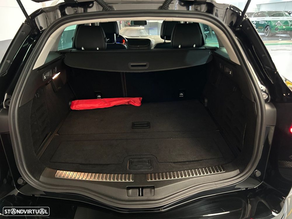 Renault Mégane Sport Tourer TCe 140 GPF BOSE EDITION - 15
