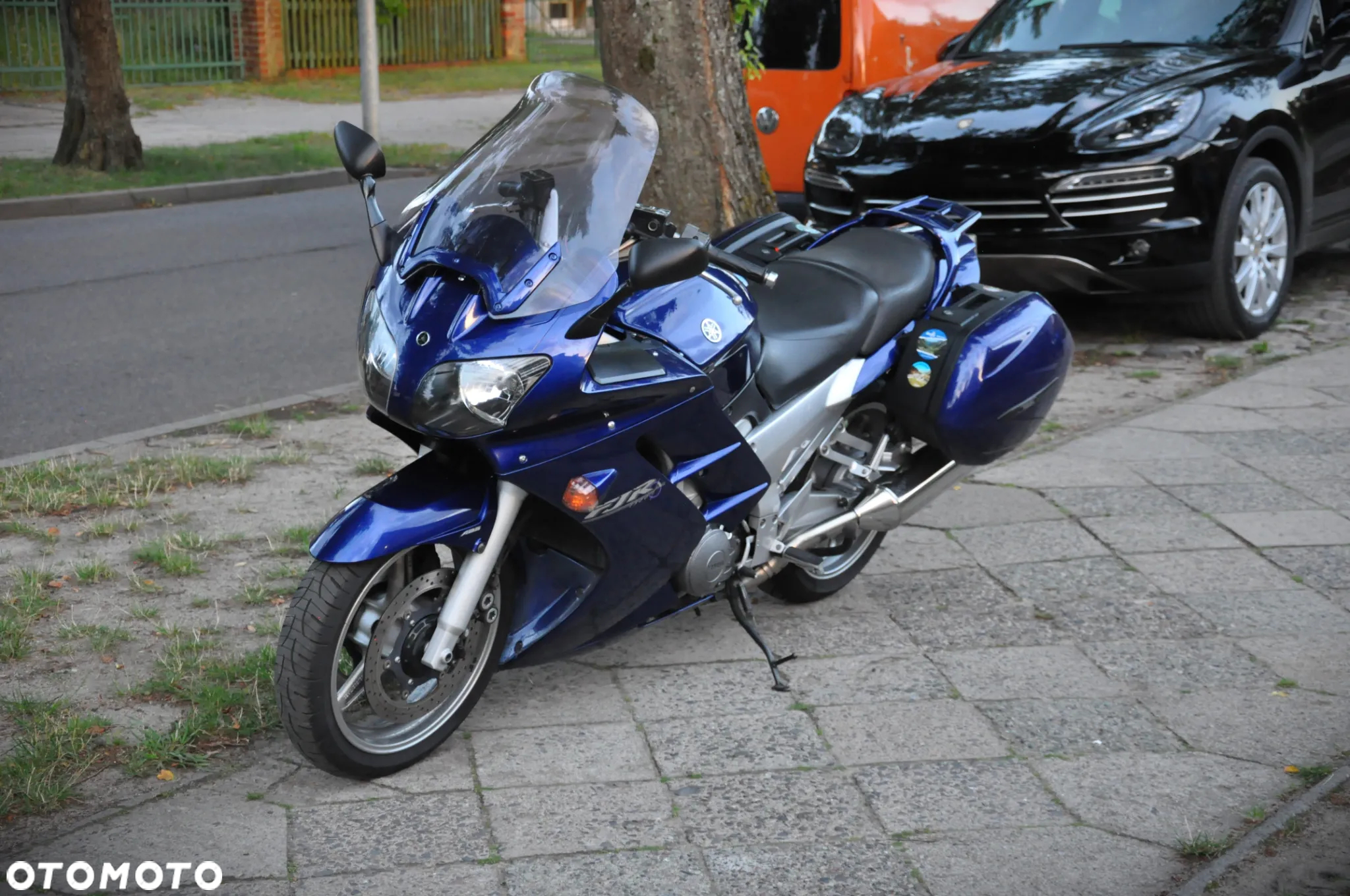 Yamaha FJR - 10