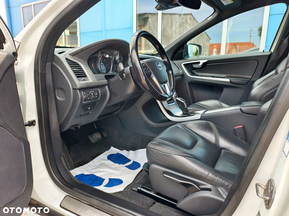 Volvo XC 60 D4 Geartronic Ocean Race - 9