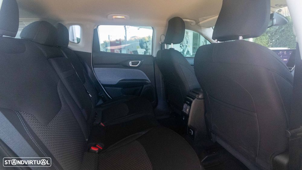 Jeep Compass 1.5 TG e-Hybrid Limited DCT - 9