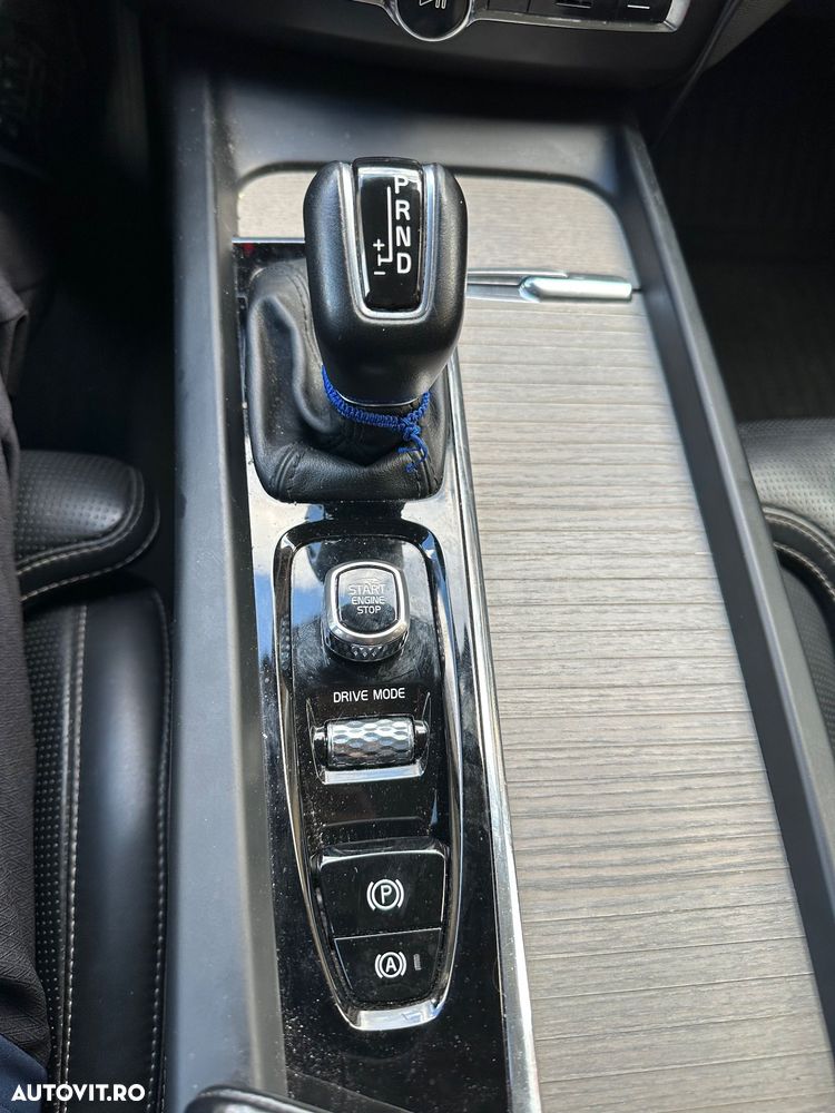 Volvo XC 60 D4 AWD Inscription - 7