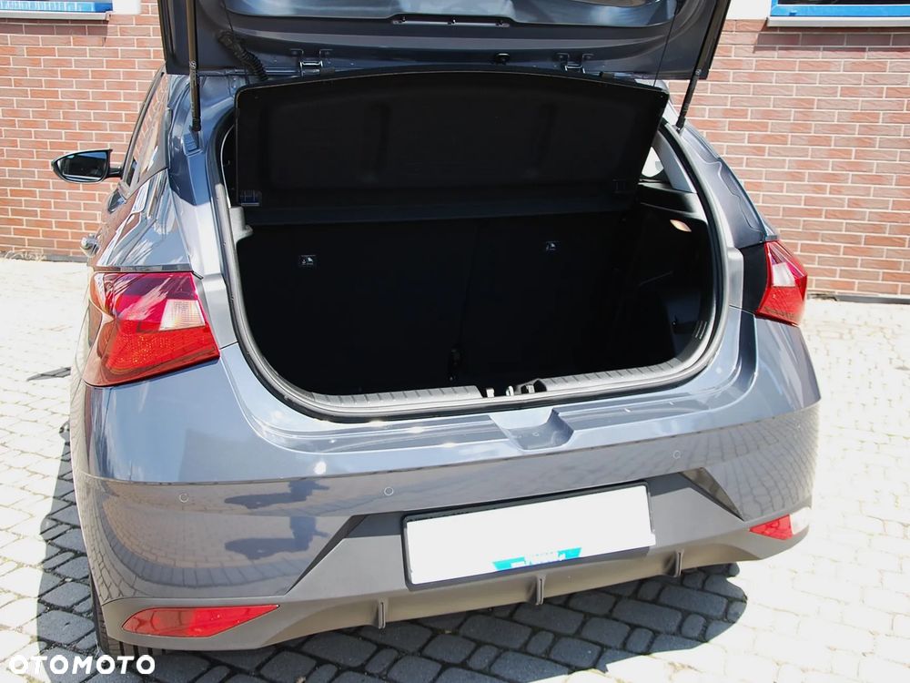Hyundai i20 1.2 Pure - 31