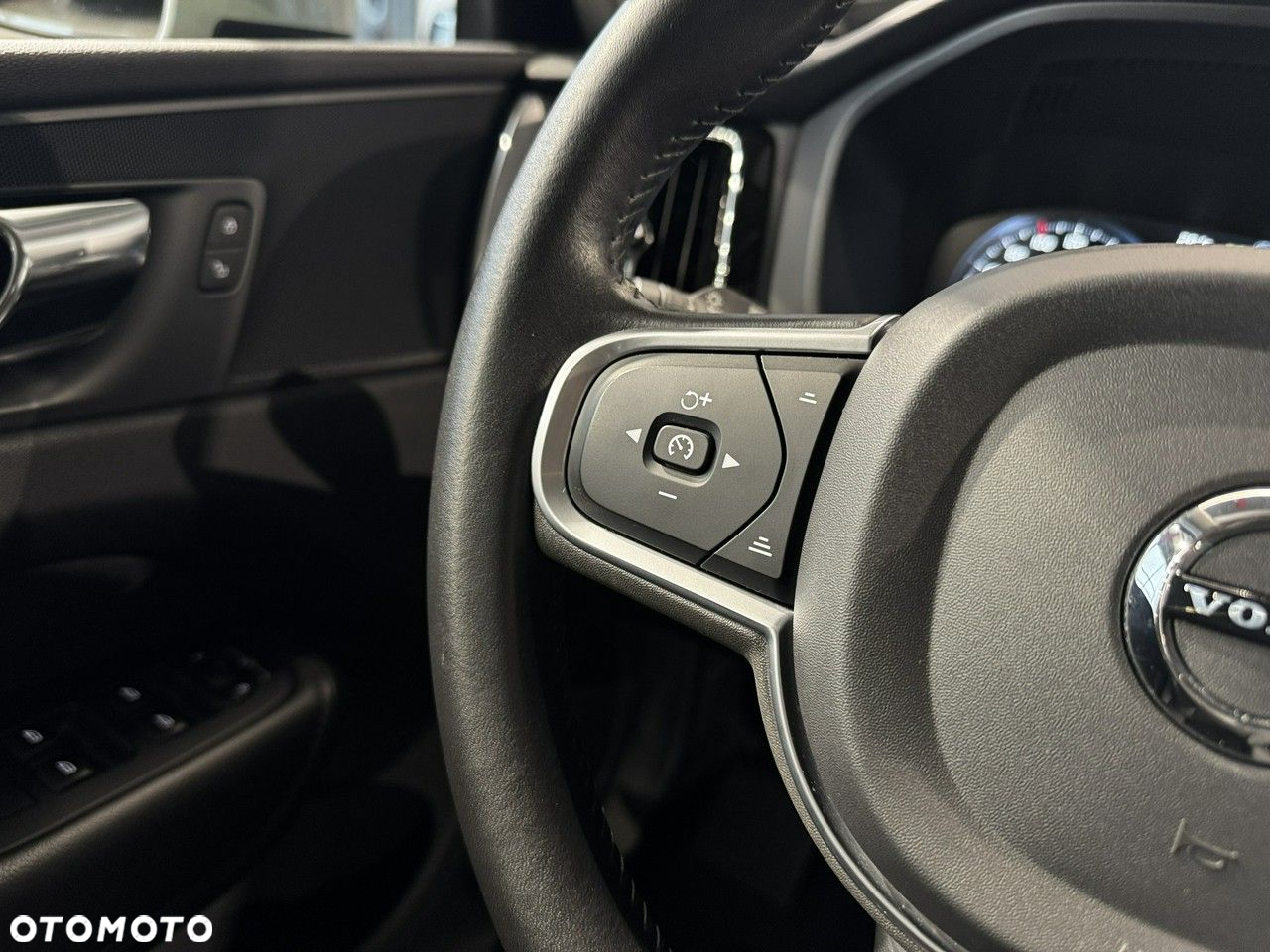 Volvo XC 60 - 21