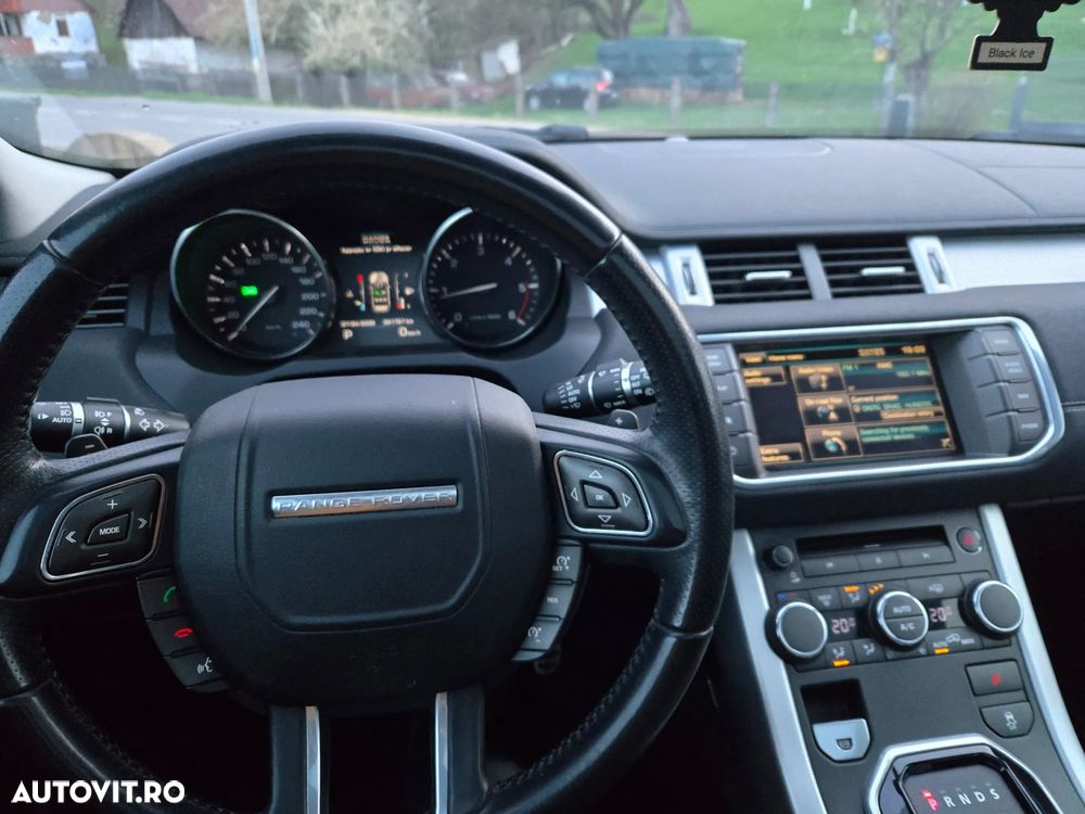 Land Rover Range Rover Evoque - 15