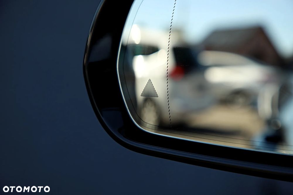 Mercedes-Benz Klasa E 220 d 4-Matic Avantgarde - 16