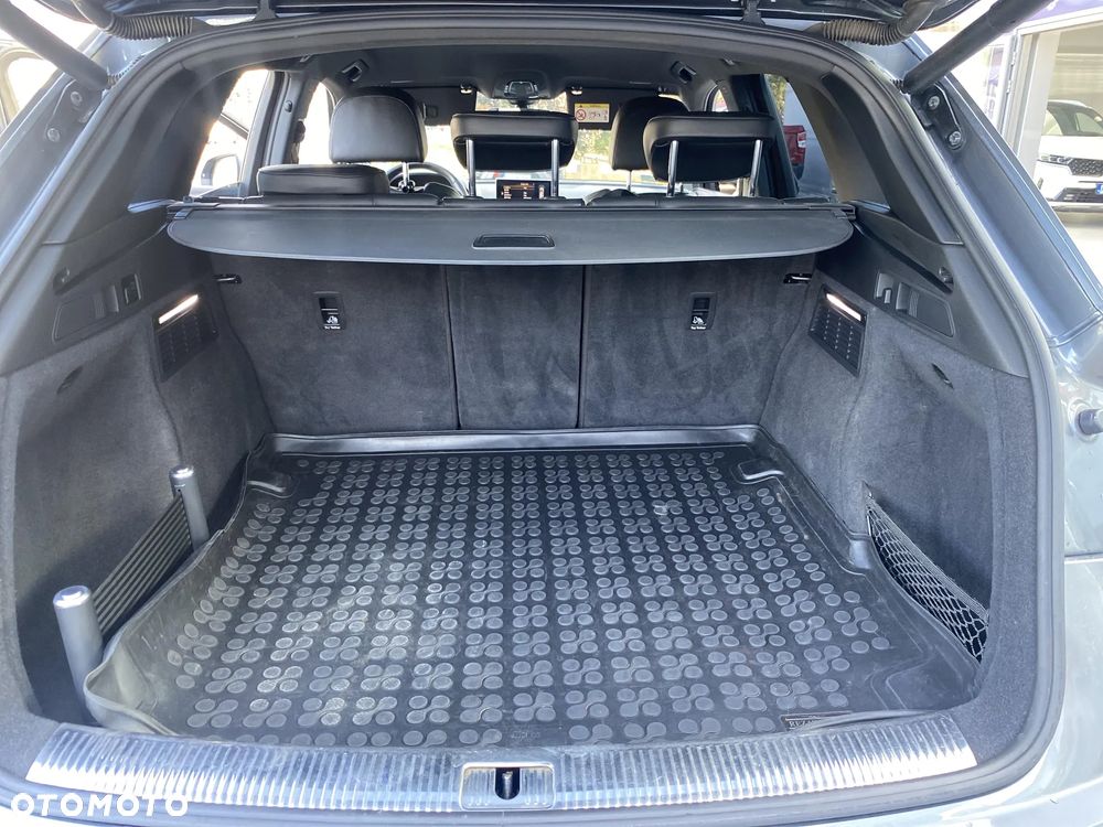 Audi Q5 2.0 TDI Quattro S tronic - 17