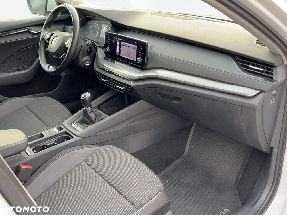 Skoda Octavia 1.5 TSI ACT Ambition - 14