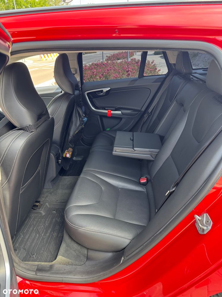 Volvo V60 D4 Drive-E Summum - 16