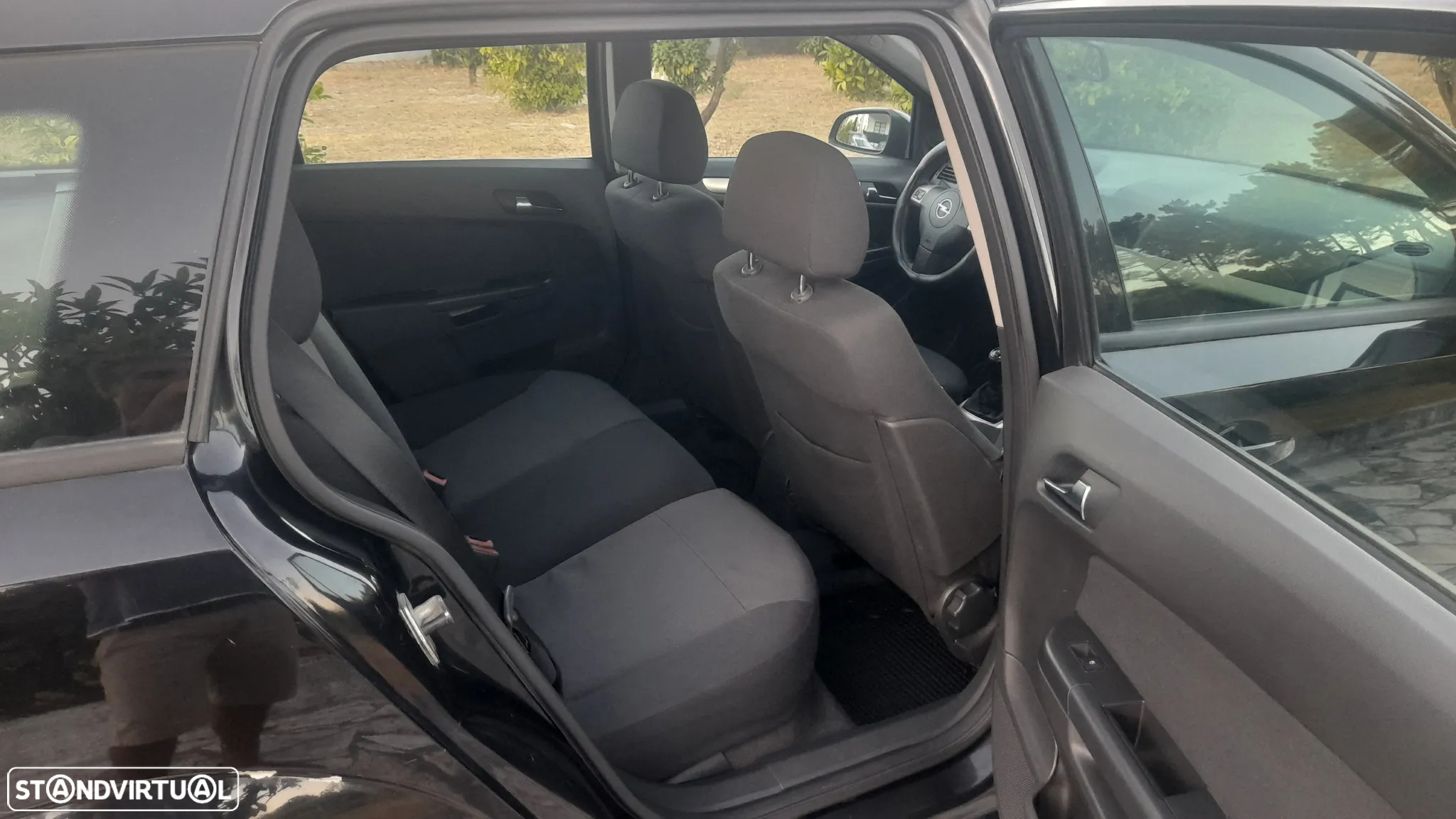 Opel Astra Caravan 1.3 CDTi Enjoy - 34