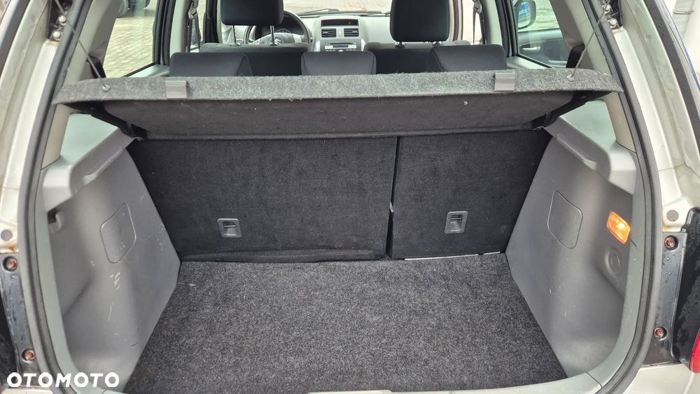 Suzuki SX4 1.6 VVT 4x4 Club - 8