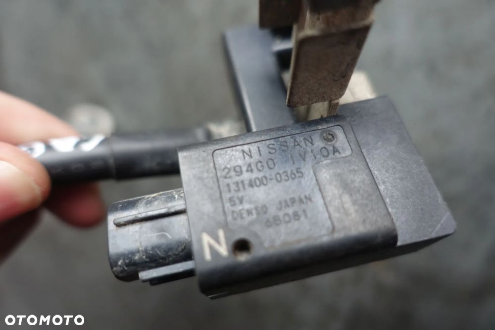 KLEMA CZUJNIK PRĄDU AKUMULATORA NISSAN CABSTAR NT400 2.5 DCI 16r. - 3