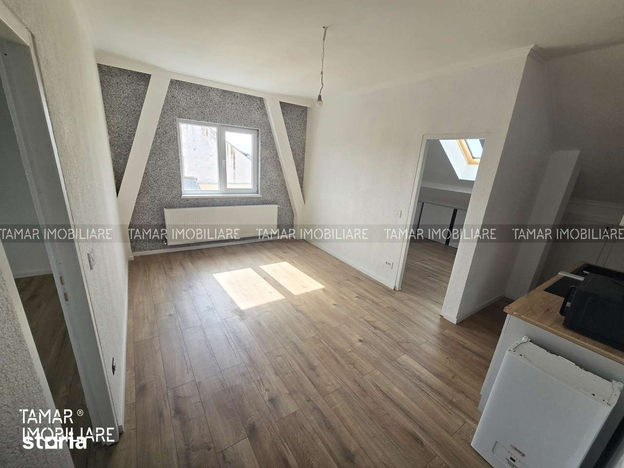 Apartament 3 Camere, Renovat integral- LA CHEIE — fotografia 1