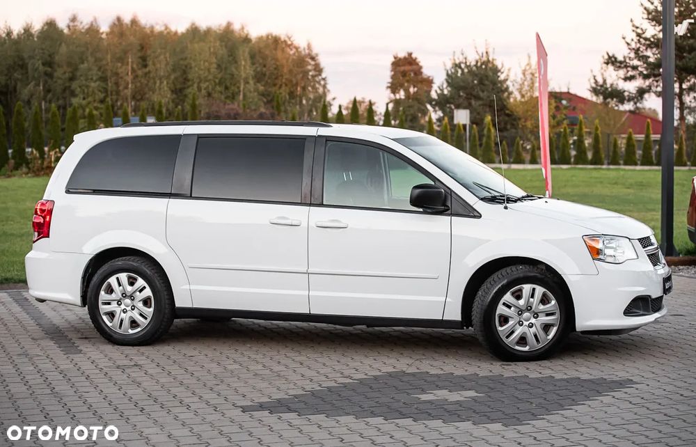 Dodge Grand Caravan 3.6 R/T - 14