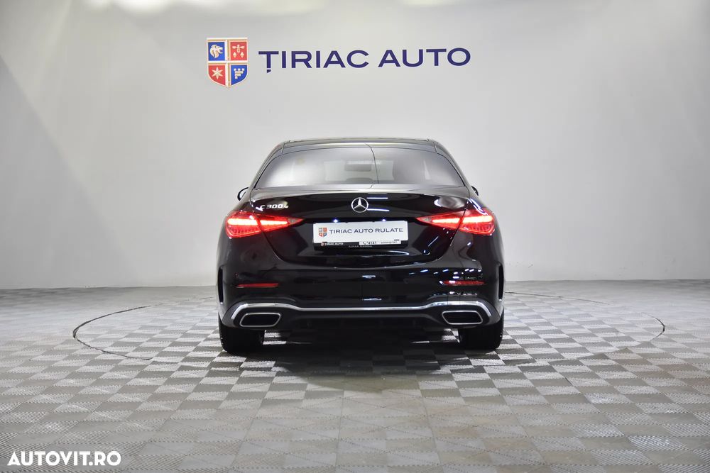 Mercedes-Benz C 300 e 9G-TRONIC AMG Line - 4