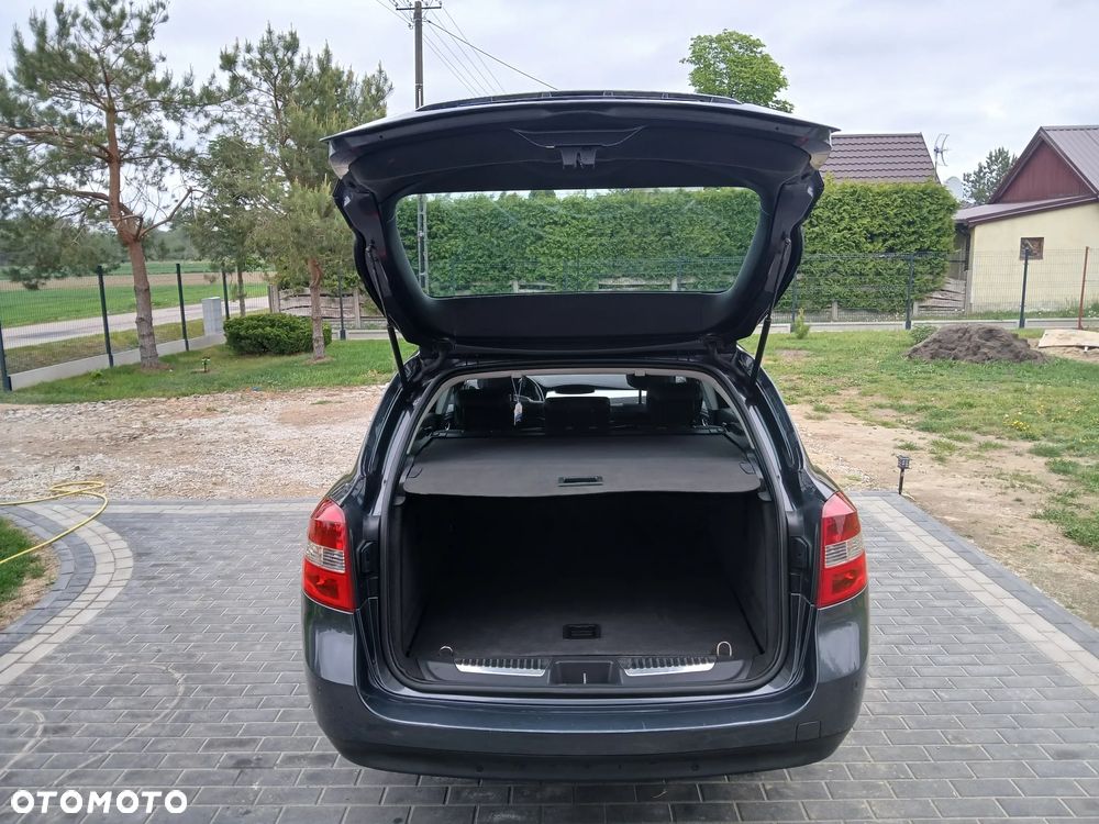 Renault Laguna - 5