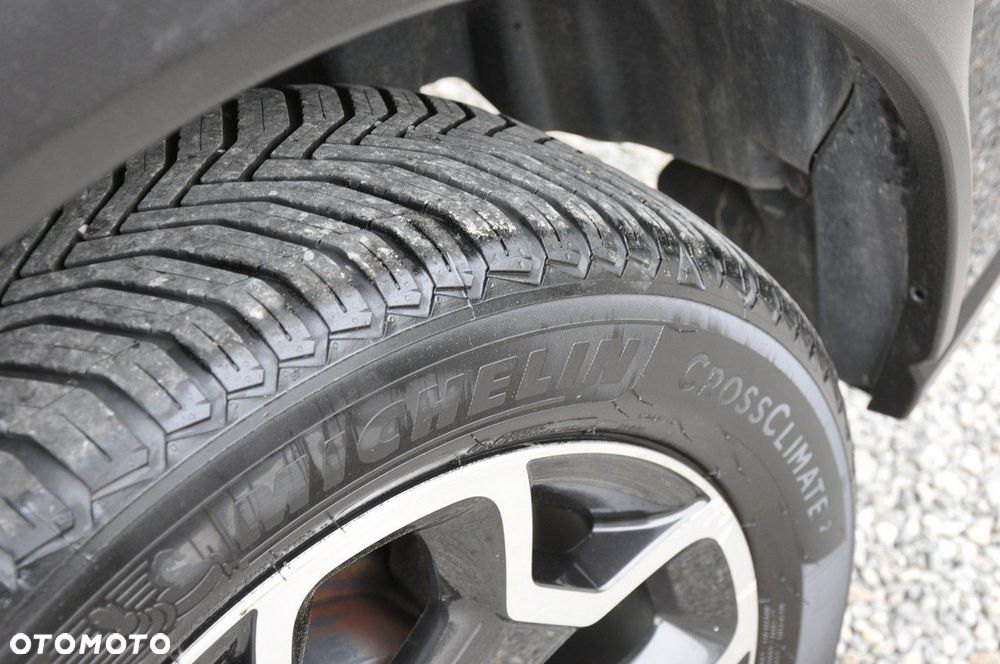 Subaru XV 2.0 i Exclusive Lineartronic - 21