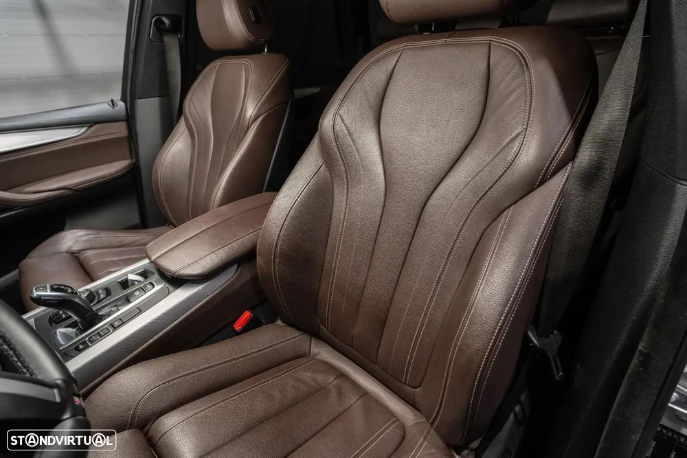 BMW X5 25 d xDrive Pack M - 23