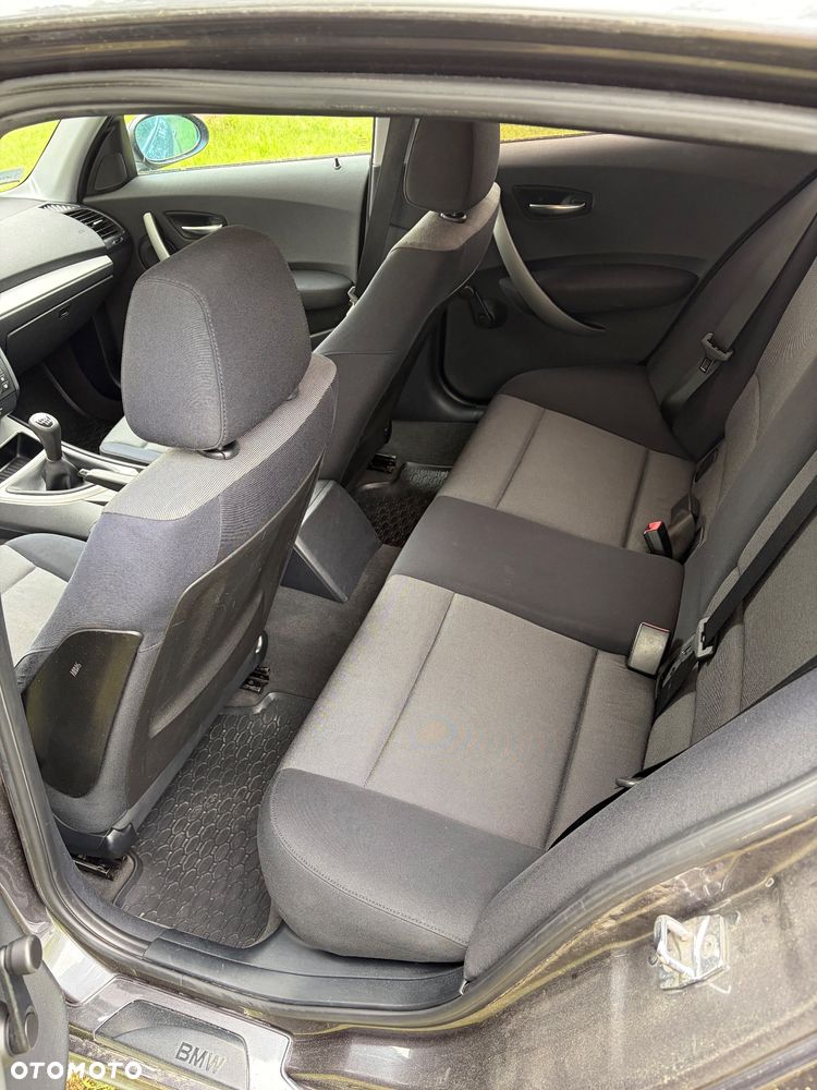 BMW Seria 1 118d - 8