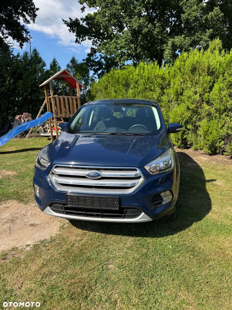 Ford Kuga 1.5 EcoBoost 2x4 Trend - 3