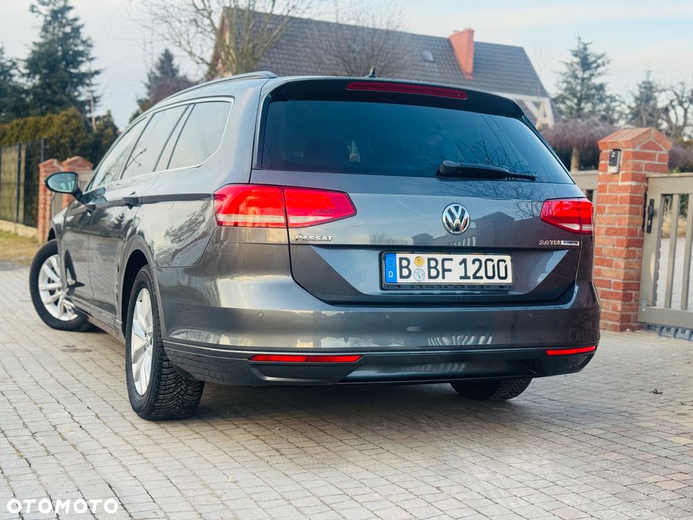 Volkswagen Passat 2.0 TDI SCR DSG Highline - 4