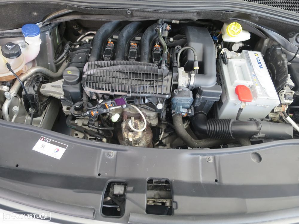 Peugeot 2008 1.2 PureTech Style - 23