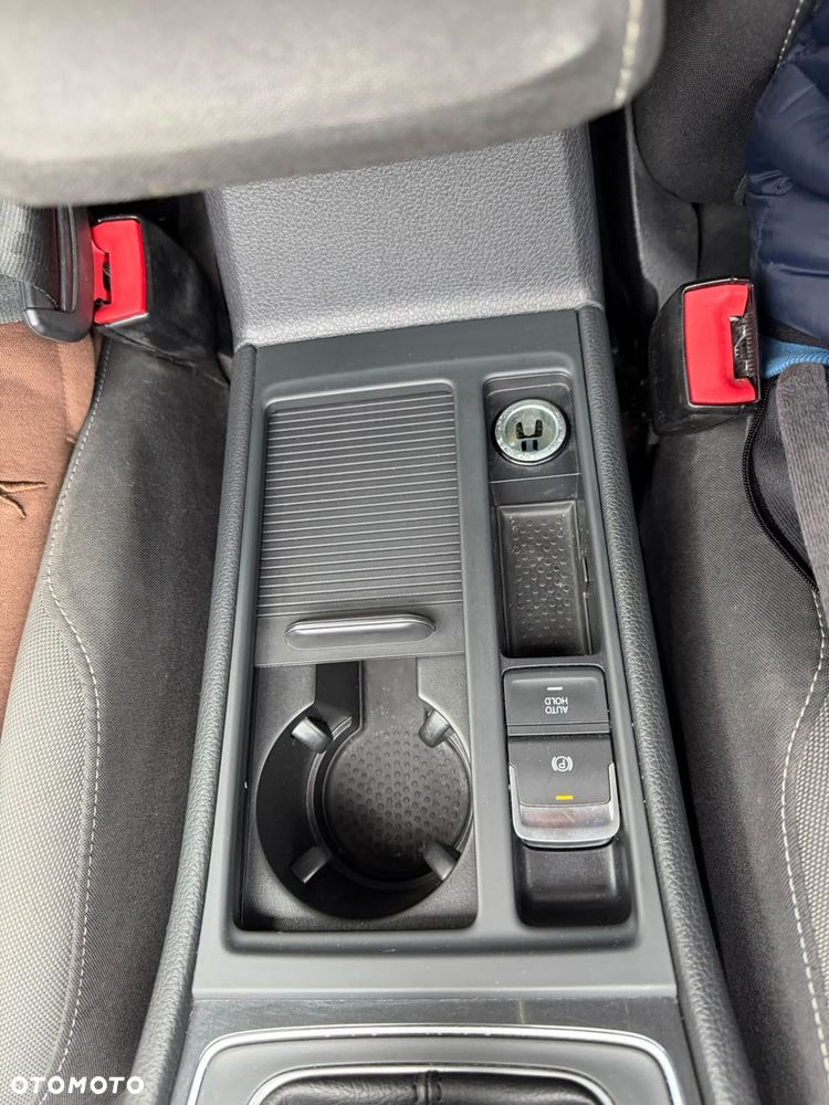 Volkswagen Golf 1.5 TSI BMT Evo Comfortline - 31