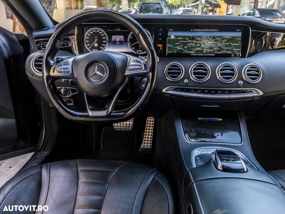 Mercedes-Benz S 500 4MATIC Coupe Aut - 12