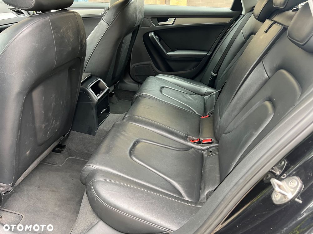 Audi A4 Avant 2.0 TDI 116g DPF Ambiente - 29