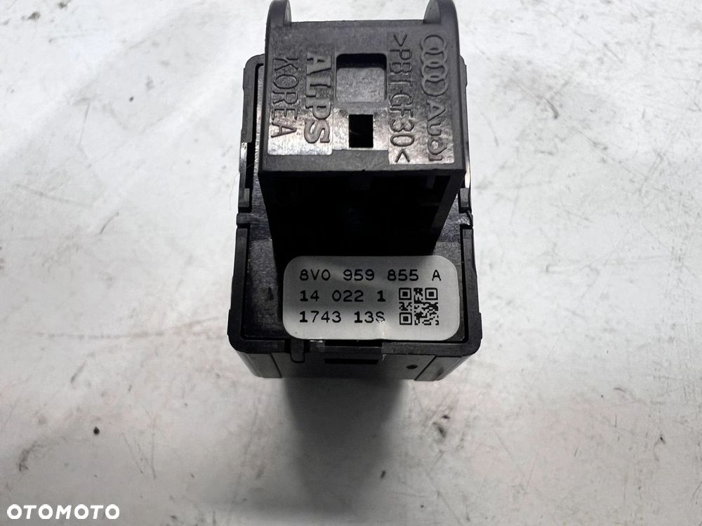PRZEŁĄCZNIK WŁĄCZNIK SZYB AUDI A3 8V 8V0959851E KOMPLET 2/25 - 8