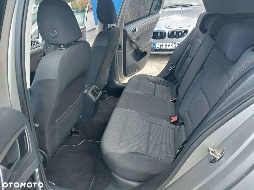 Volkswagen Golf - 13