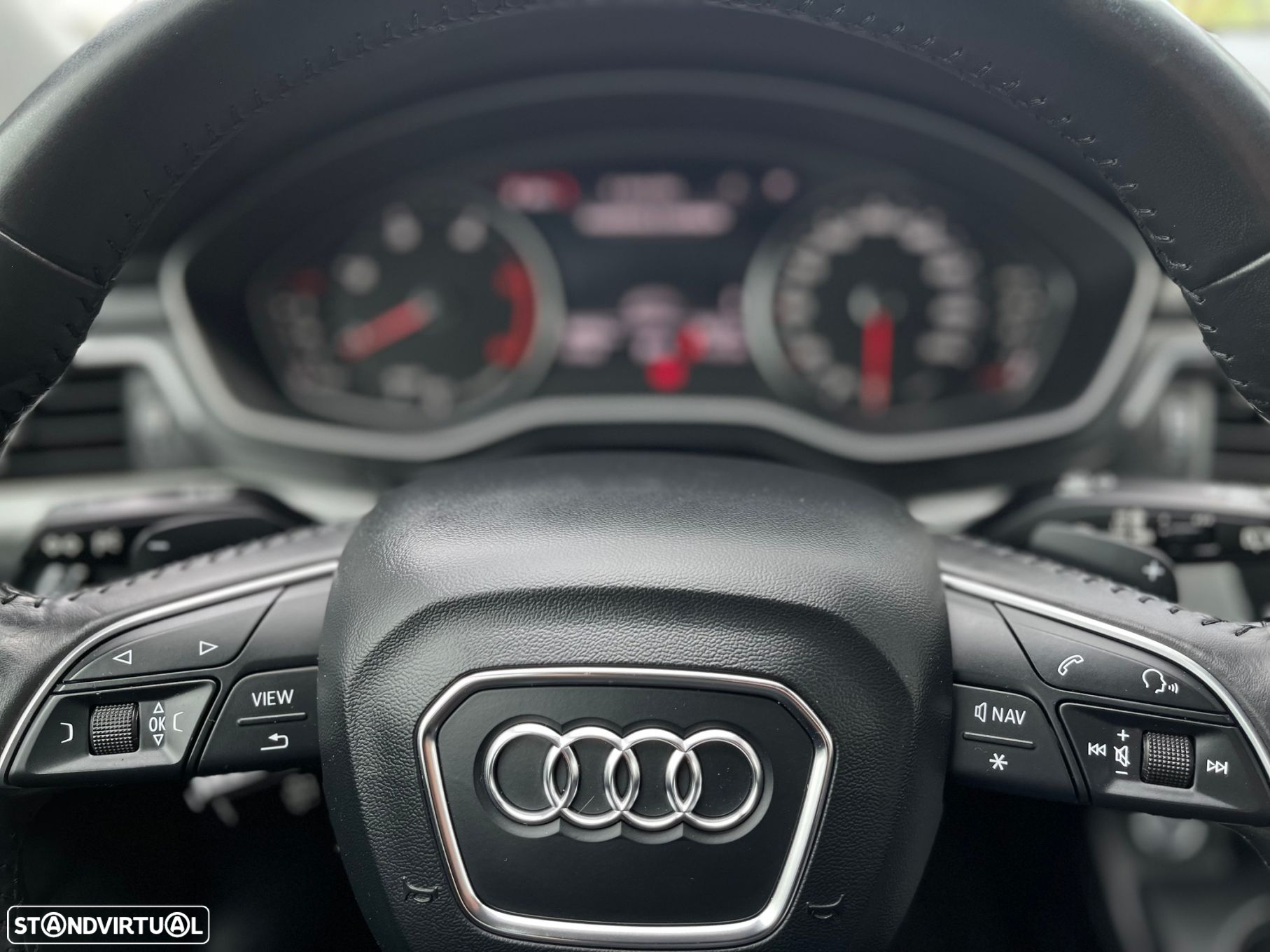 Audi A4 Avant 2.0 TDI S tronic - 21