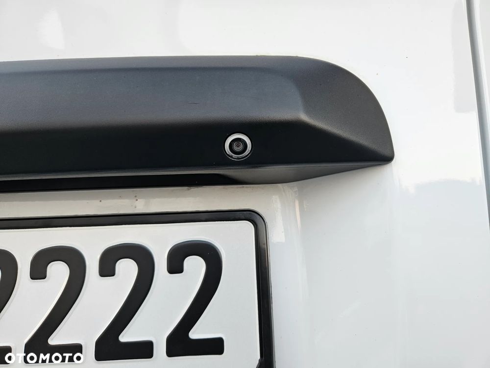 Opel Vivaro - 11