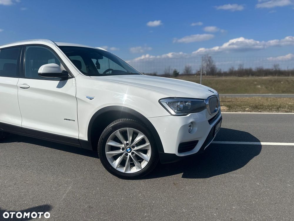 BMW X3 28i xDrive - 3