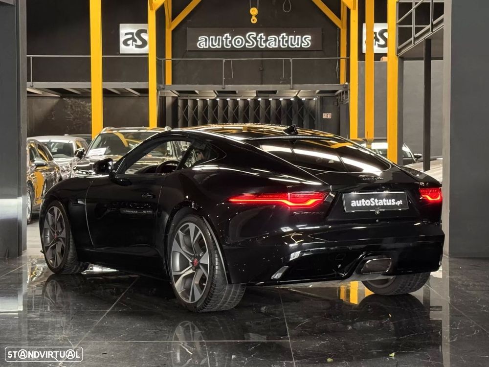 Jaguar F-Type 2.0 i4 R-Dynamic Black - 12