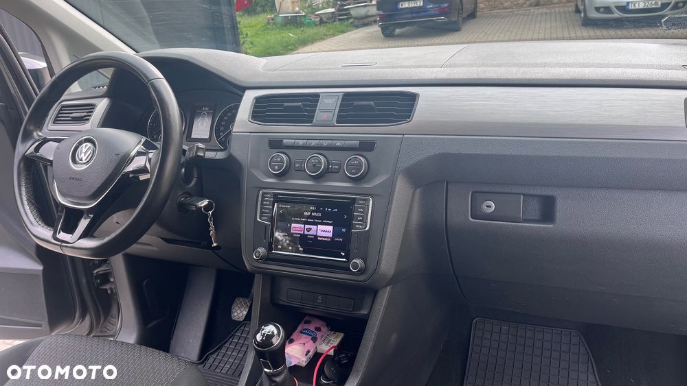 Volkswagen Caddy Maxi 2.0 TDI Trendline - 24
