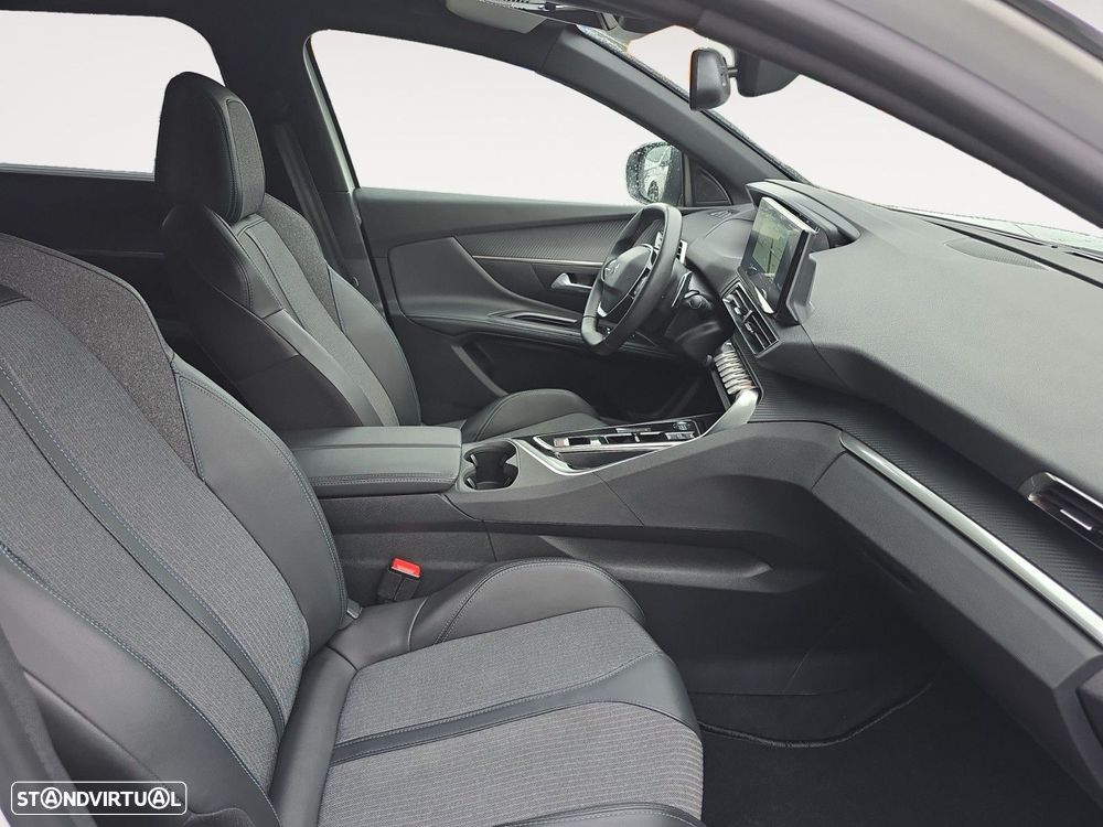 Peugeot 5008 1.5 BlueHDi Allure Pack EAT8 - 15